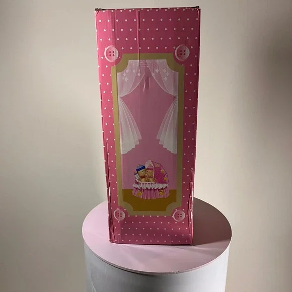 Realistic Baby Doll Lifelike Reborn Vinyl Girl Bumble Bee Outfit New - Picture 5 of 6